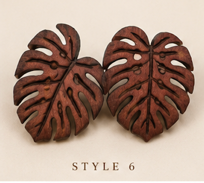 Monstera (Red) 02