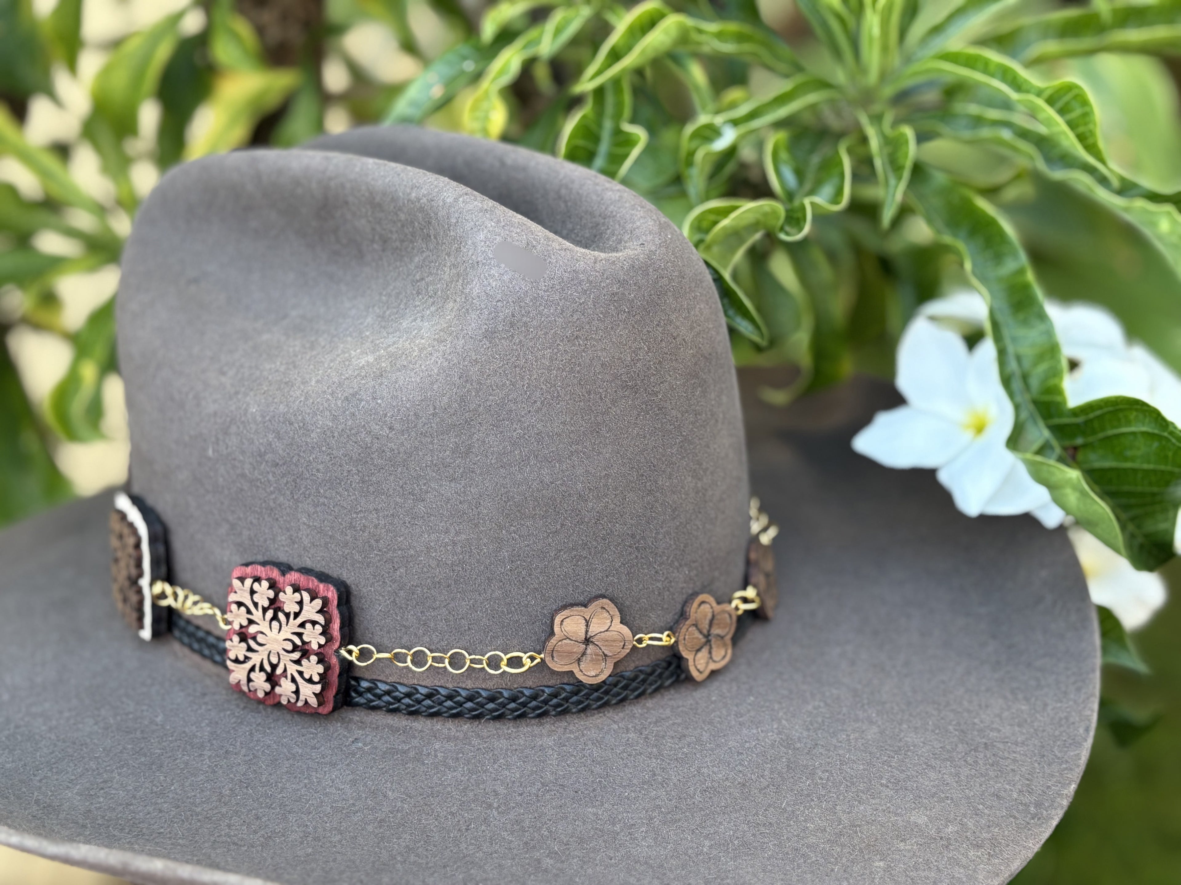 Hat Lei (Plumeria)
